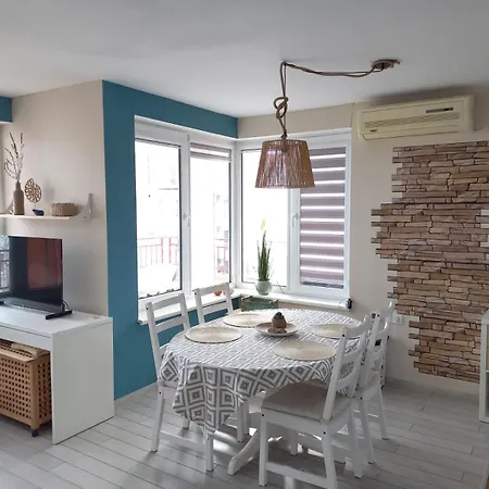 Sea View Apartment - 2 Min To Beach - Large Balcony - Pool - Riviera Fort *